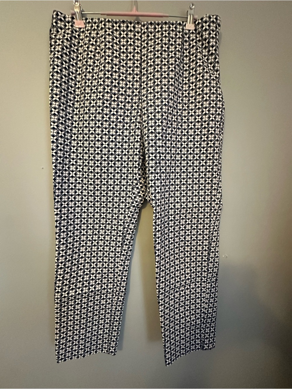 Charter Club Geometric Pants Womens 10 Black Ivory Cotton Stretch Cropped